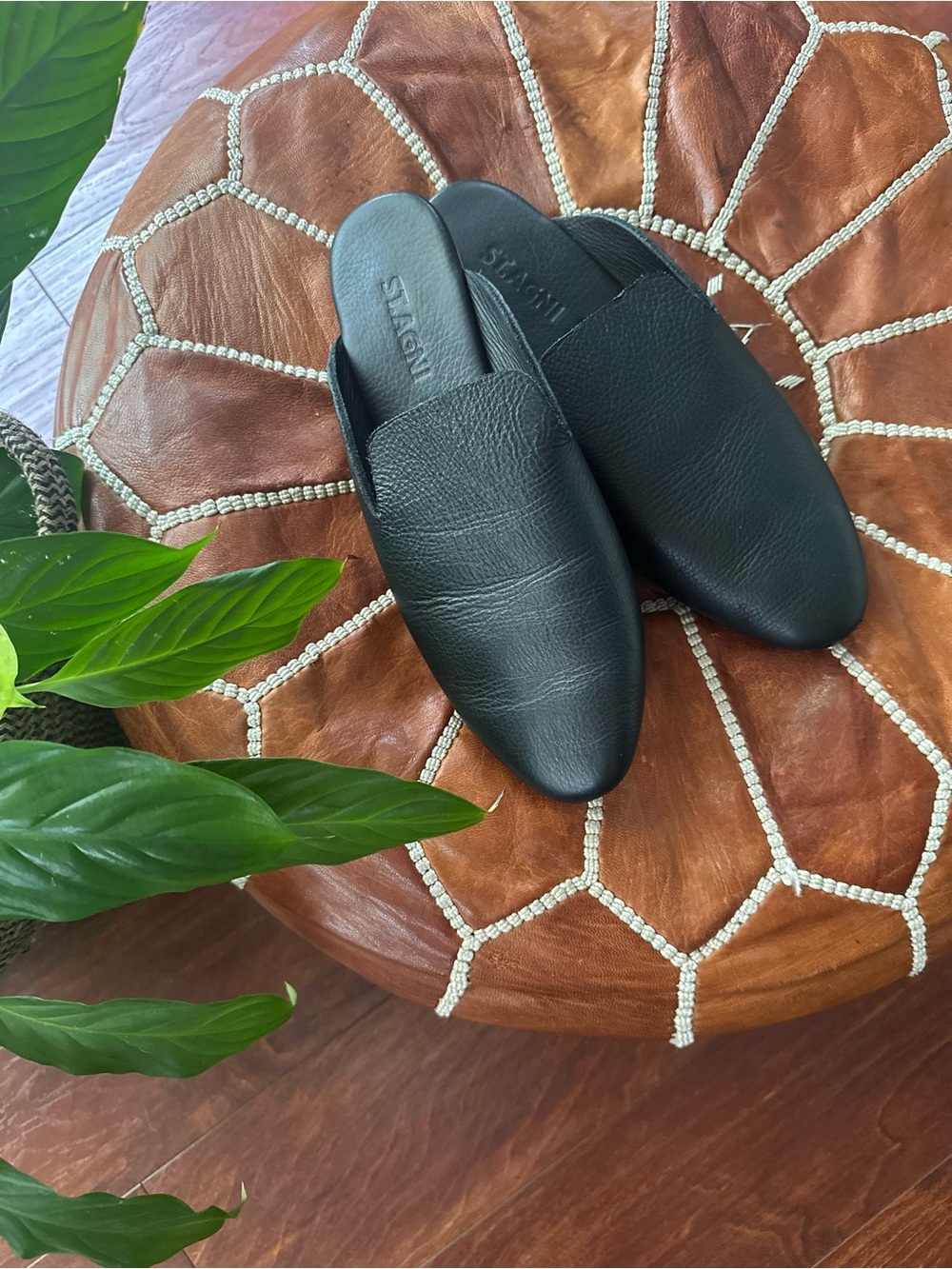 St. Agni Hugo Black Leather Slip-On Mules